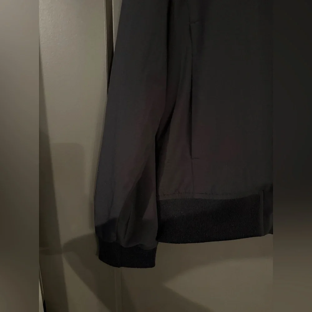 NWOT Banana Republic Bomber Jacket Black size Small